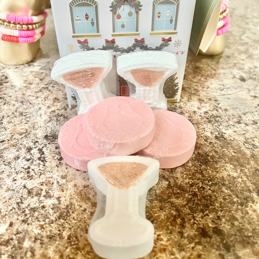 Brand New Vanilla Bean Shower Steamers - Bundle of 3